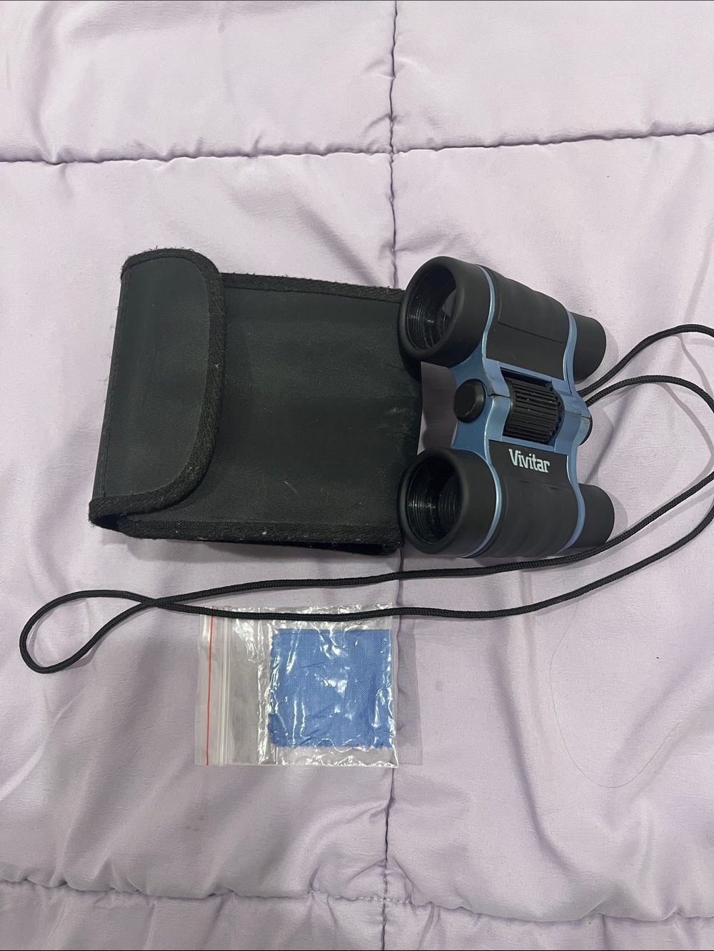 Vivitar Sport Binoculars - 4x30